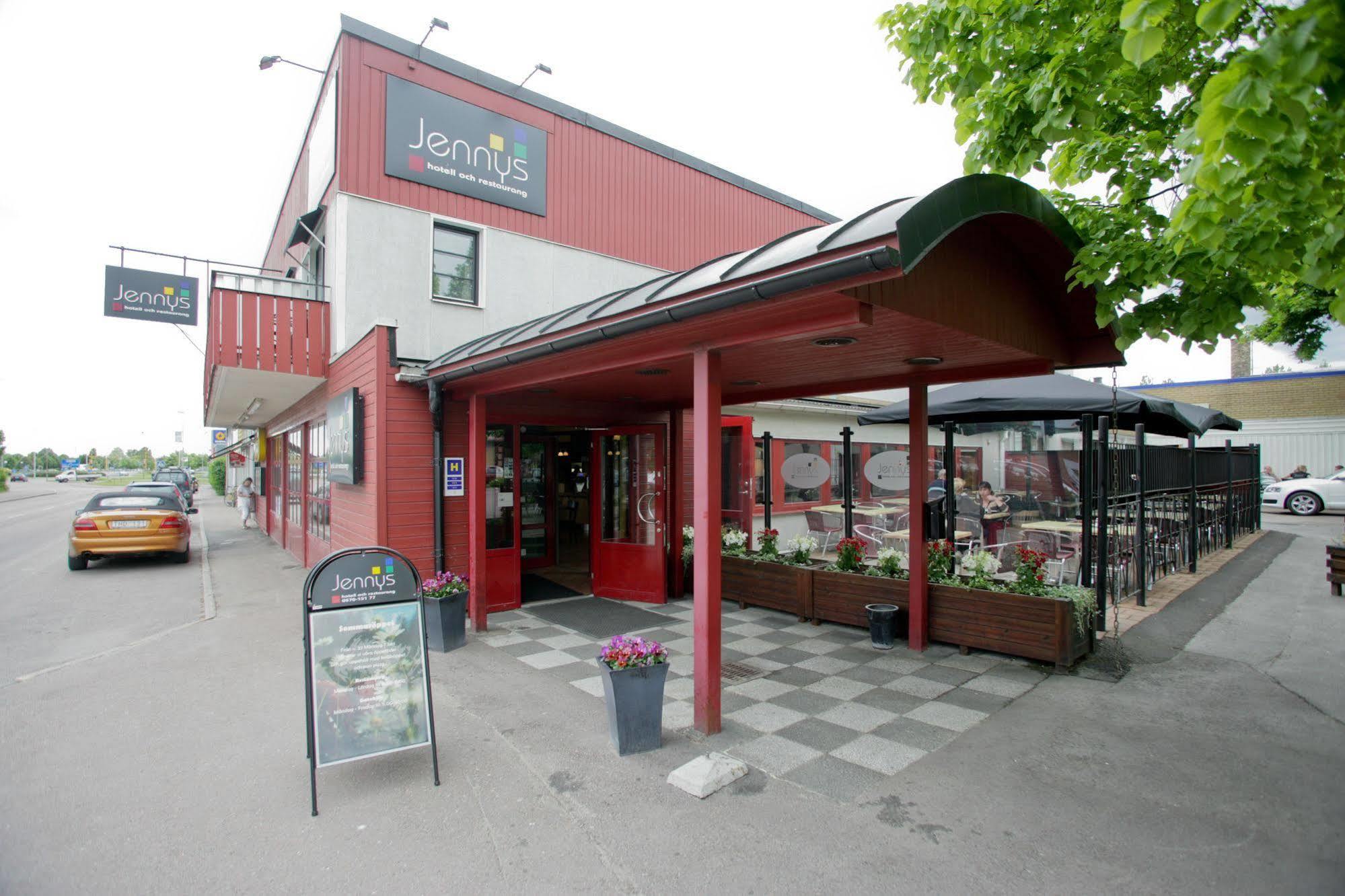 Jennys Hotell Och Restaurang Arvika Exterior photo